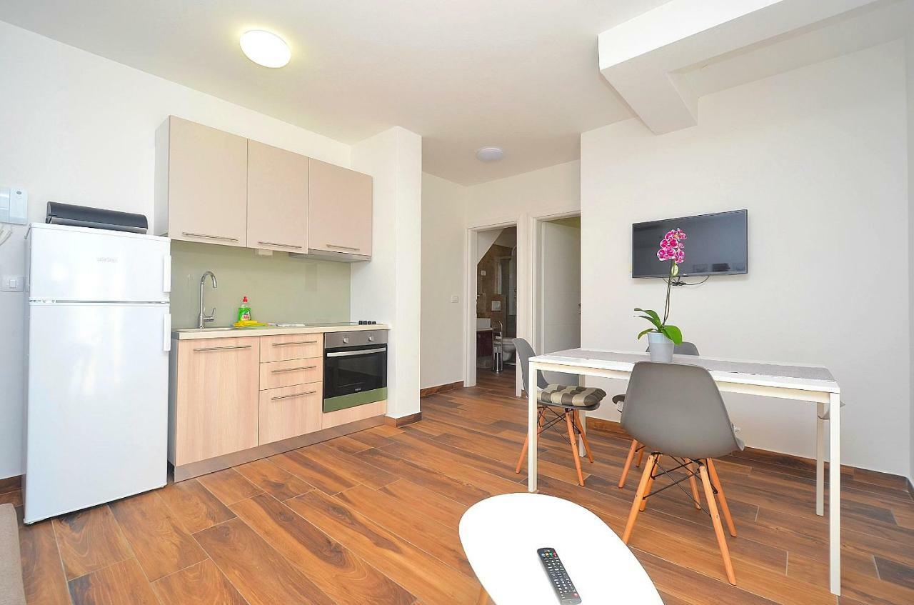 Stella Apartments Novigrad Istria Buitenkant foto