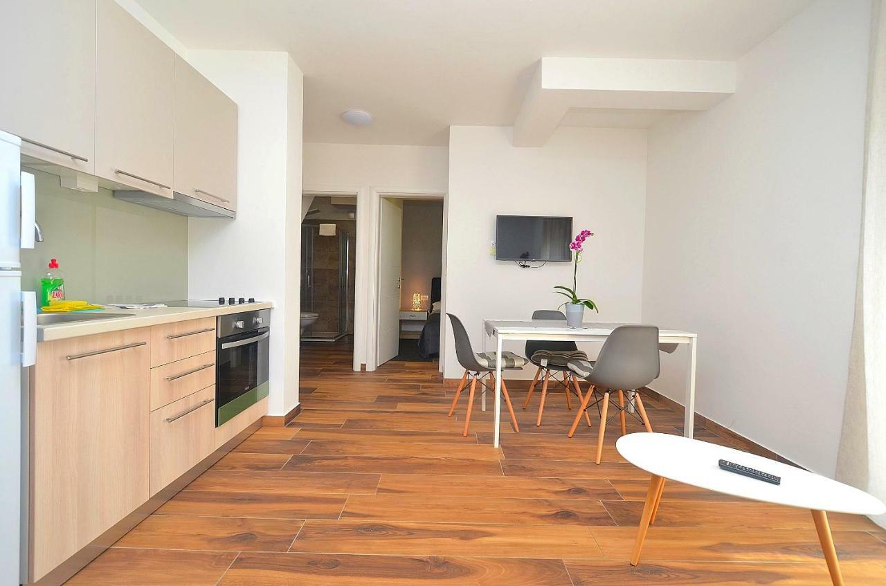 Stella Apartments Novigrad Istria Buitenkant foto