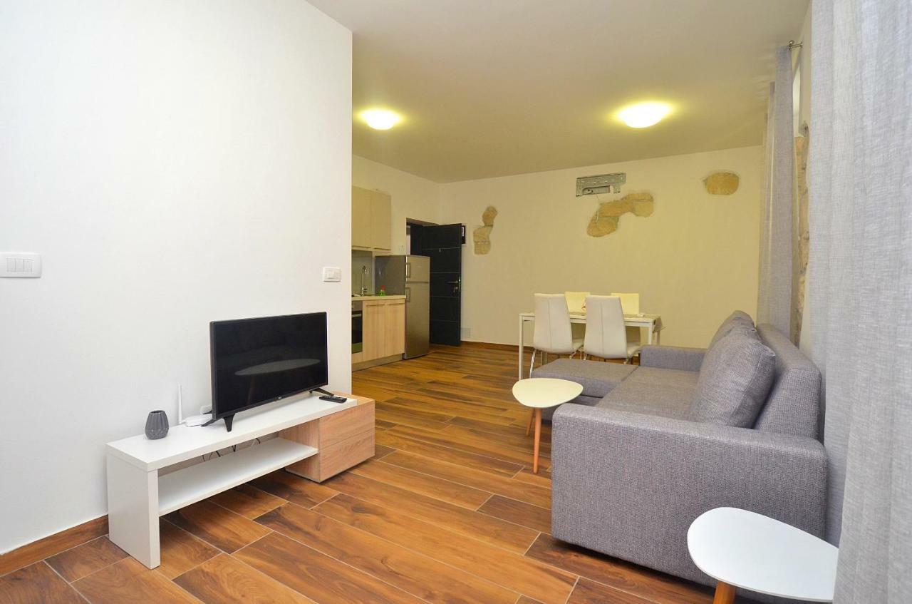 Stella Apartments Novigrad Istria Buitenkant foto