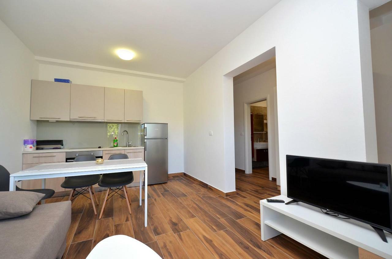 Stella Apartments Novigrad Istria Buitenkant foto