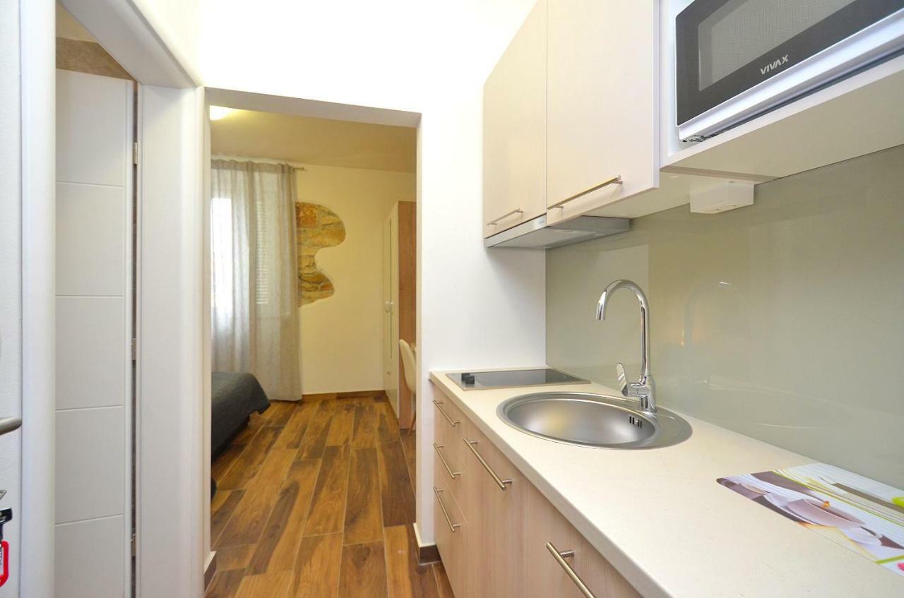 Stella Apartments Novigrad Istria Buitenkant foto