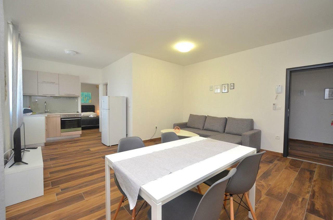 Stella Apartments Novigrad Istria Buitenkant foto