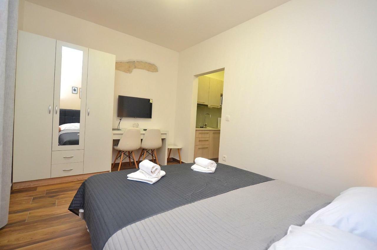 Stella Apartments Novigrad Istria Buitenkant foto