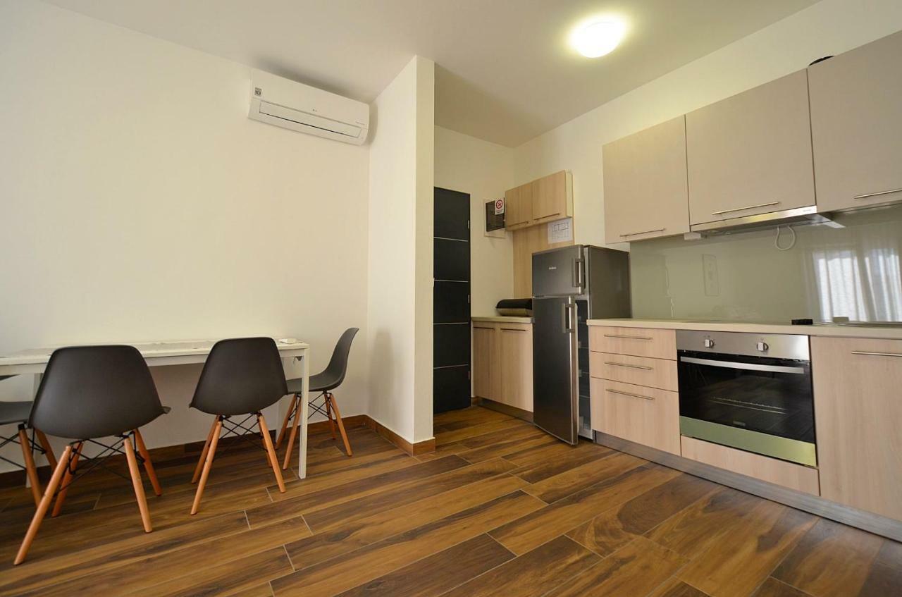 Stella Apartments Novigrad Istria Buitenkant foto